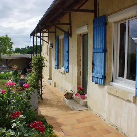 Homestay La Bretonniere, Longere Picarde *